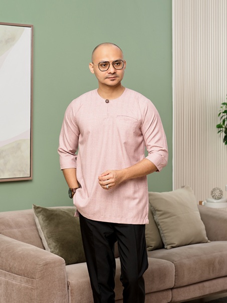 Blossom RADEN Teluk Belanga Top